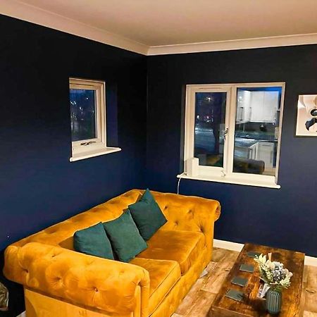 Stylish & Modern Apartment - Southend Stays Southend-on-Sea Exterior foto
